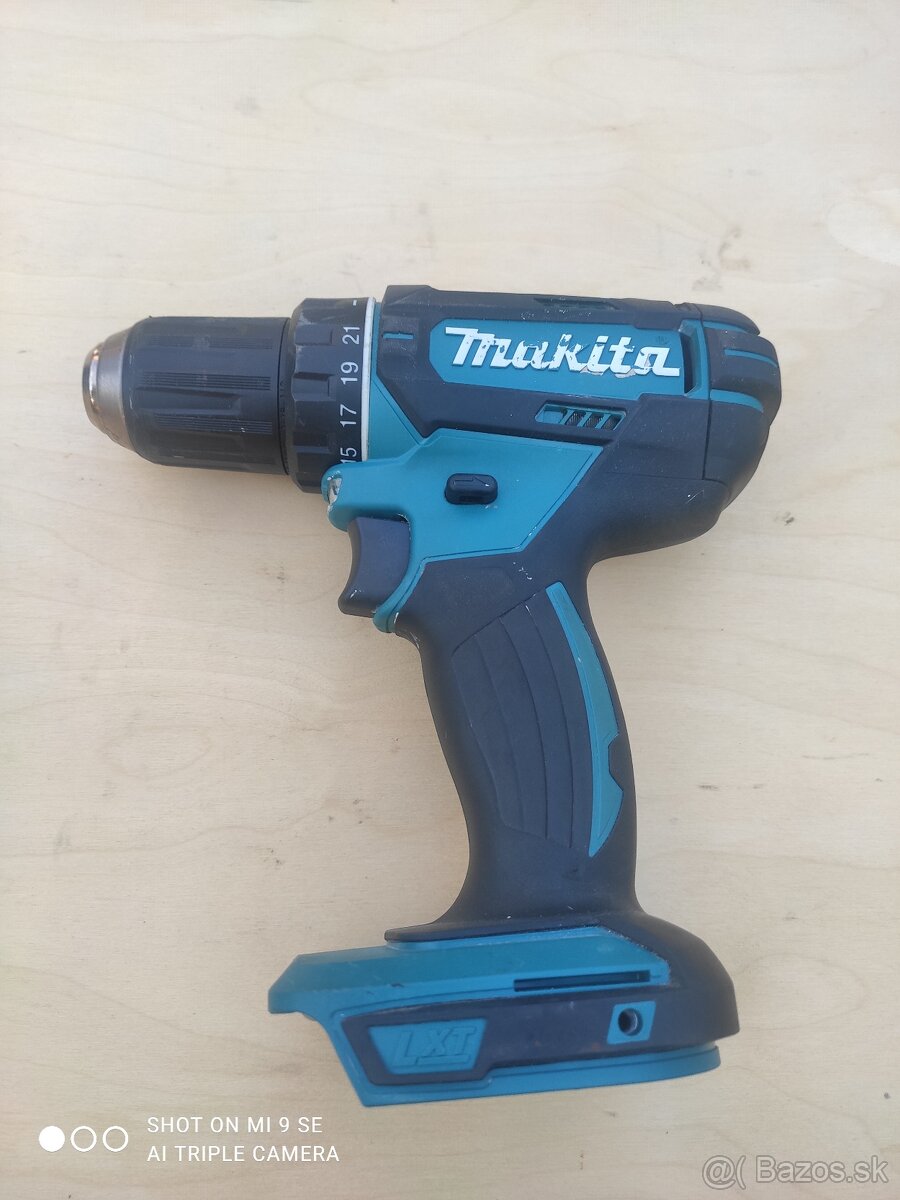 Makita aku skrutkovač DDF 482