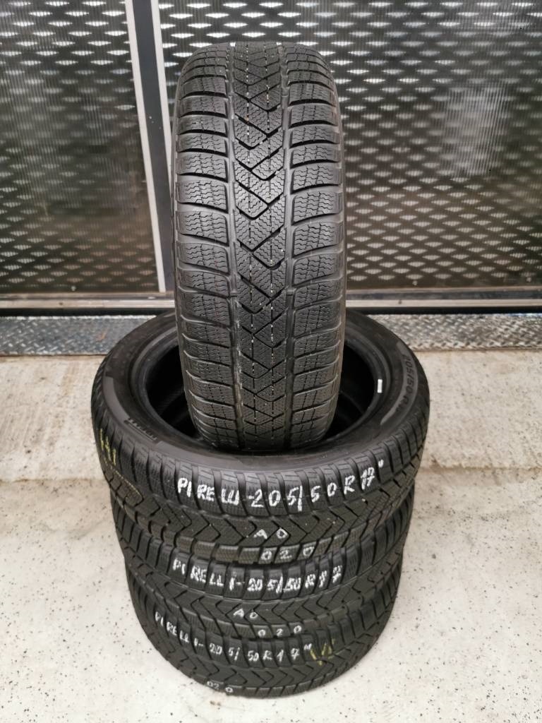 Pirelli Sottozero 205/50 R17 93H zimné pneumatiky