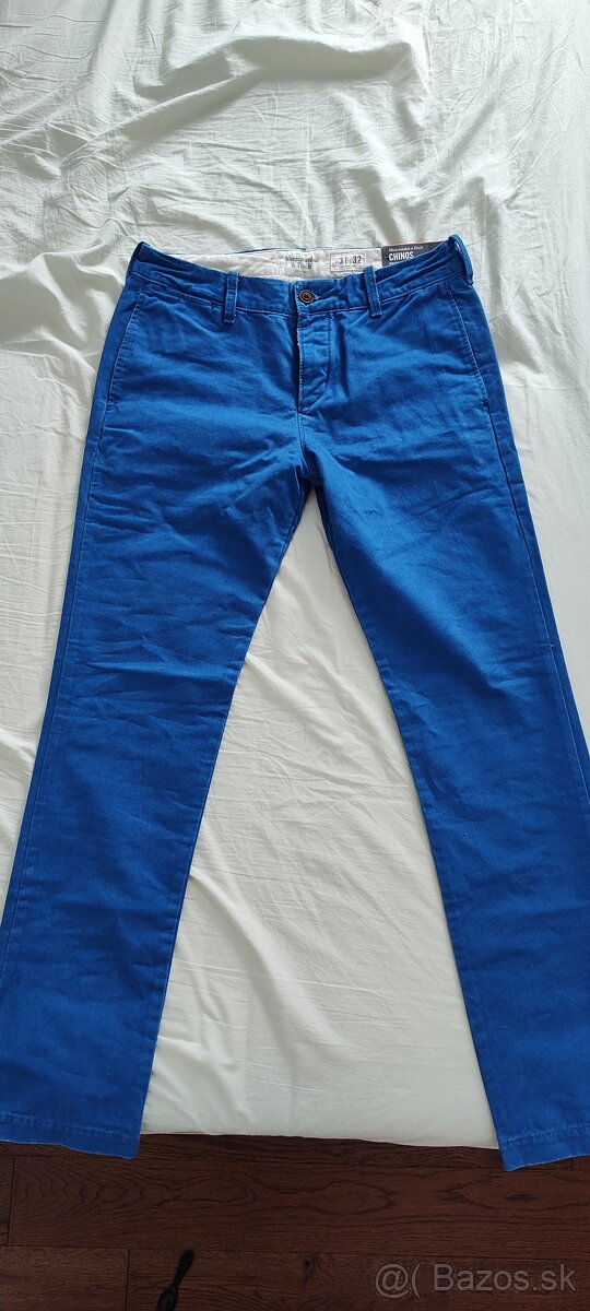 Abercrombie & Fitch modré chinos nohavice