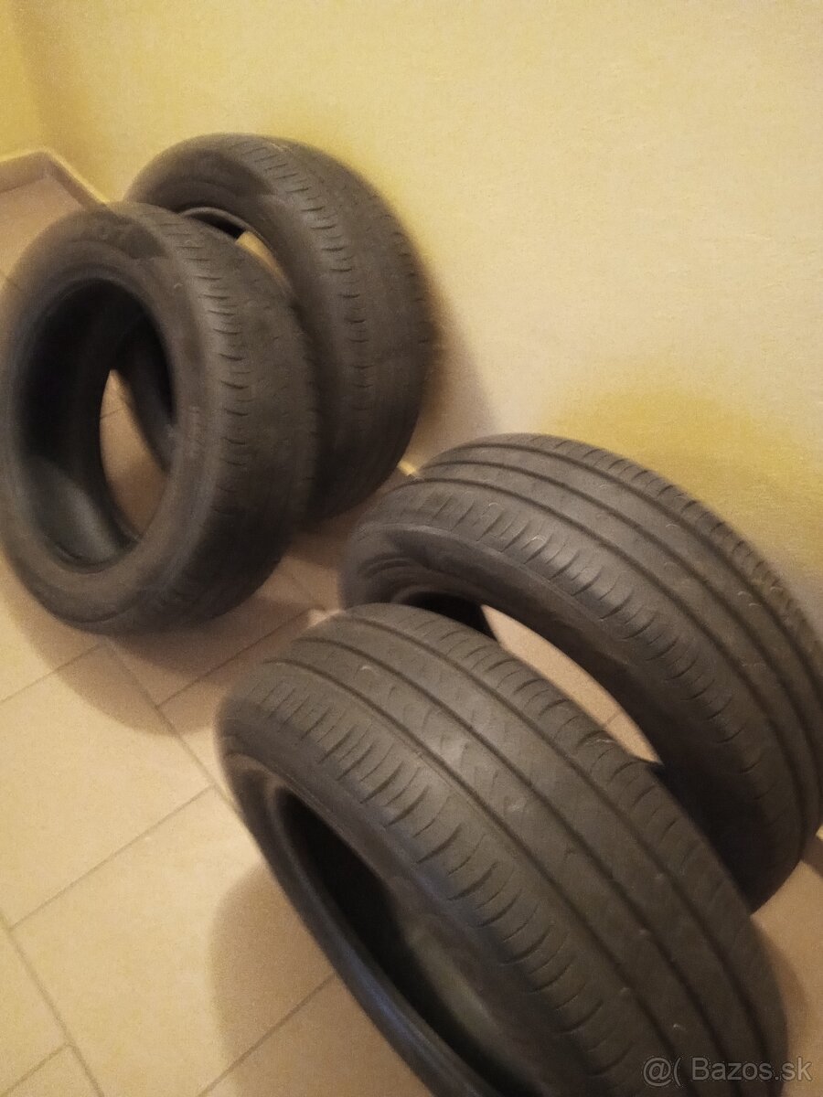 Predám 4ks letné pn.195/55r16 matador