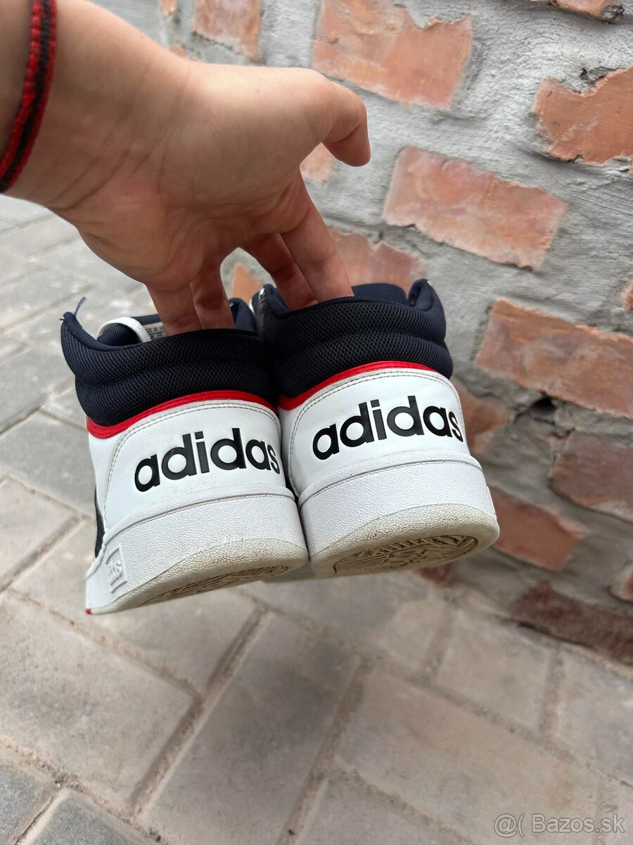 Adidas HOOPS botasky veľkosť č. 41,5