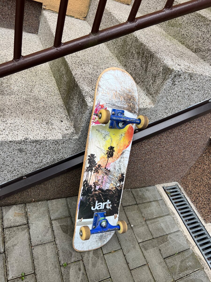 Skateboard