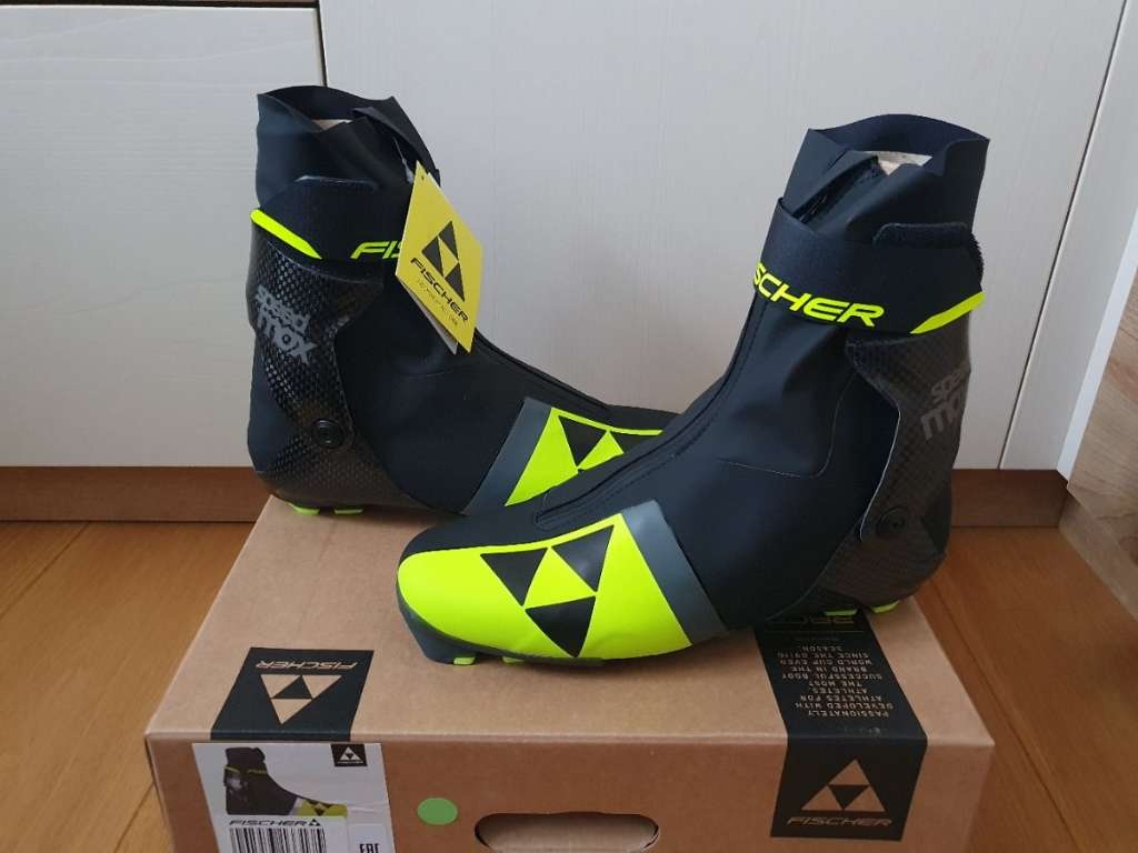 Čisto nové Fischer speedmax skate RL velkost:eu 44 (44,5)