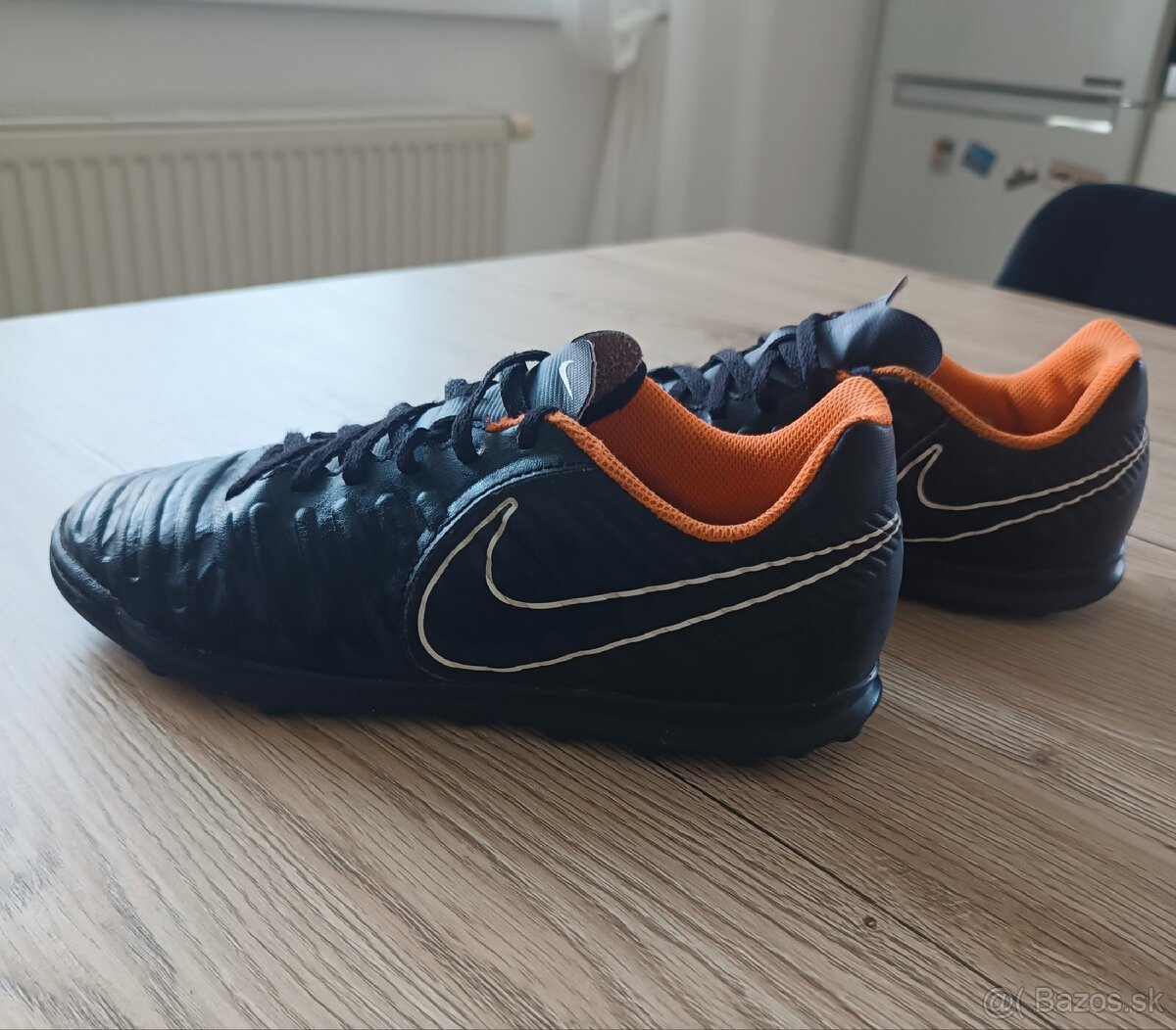 Halovky NIKE - veľkosť 37