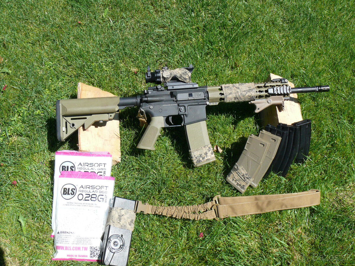 M4 airsoft samopal s tuningom komplet.