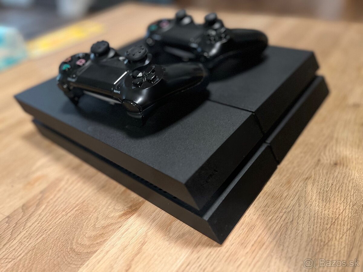 Playstation 4 2TB + 2xDualShock