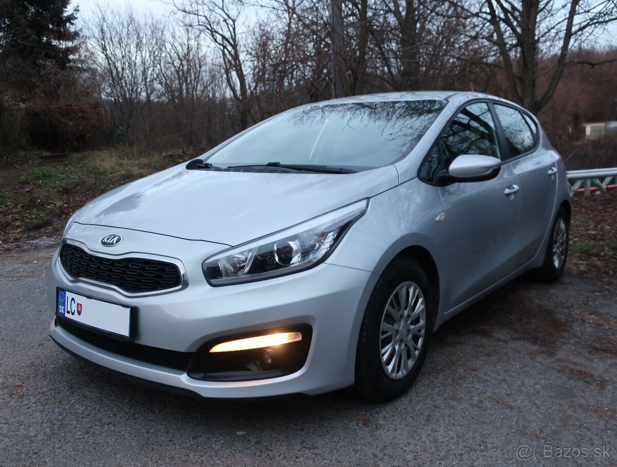 Kia Ceed hatchback r.2016, šedá met., diesel CRDi-TOP PONUKA