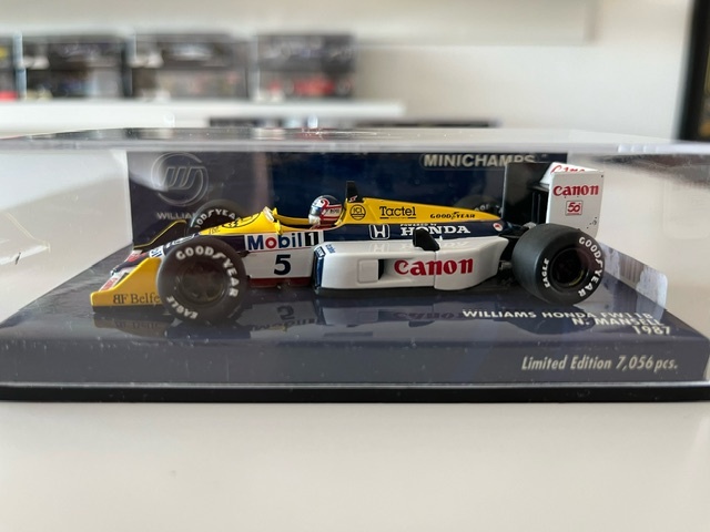 Predám model F1 Minichamps 1/43 Mansell 1987