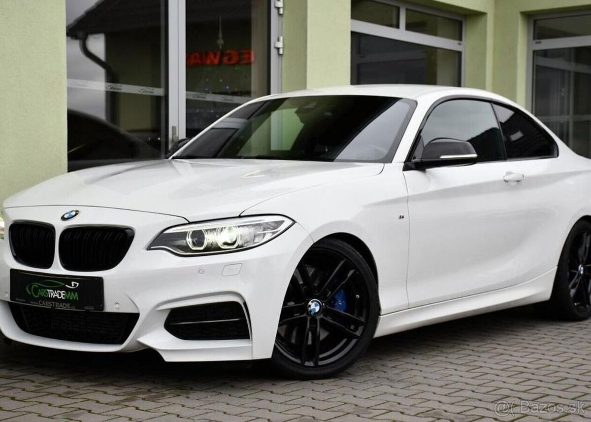 BMW Řada 2 M235i 240kW MANUÁL SERV.KNÍŽKA 240 kw