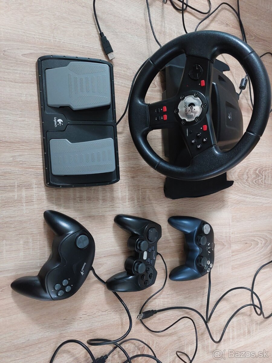 Volant, pedale, gamepad, ovladac, controller