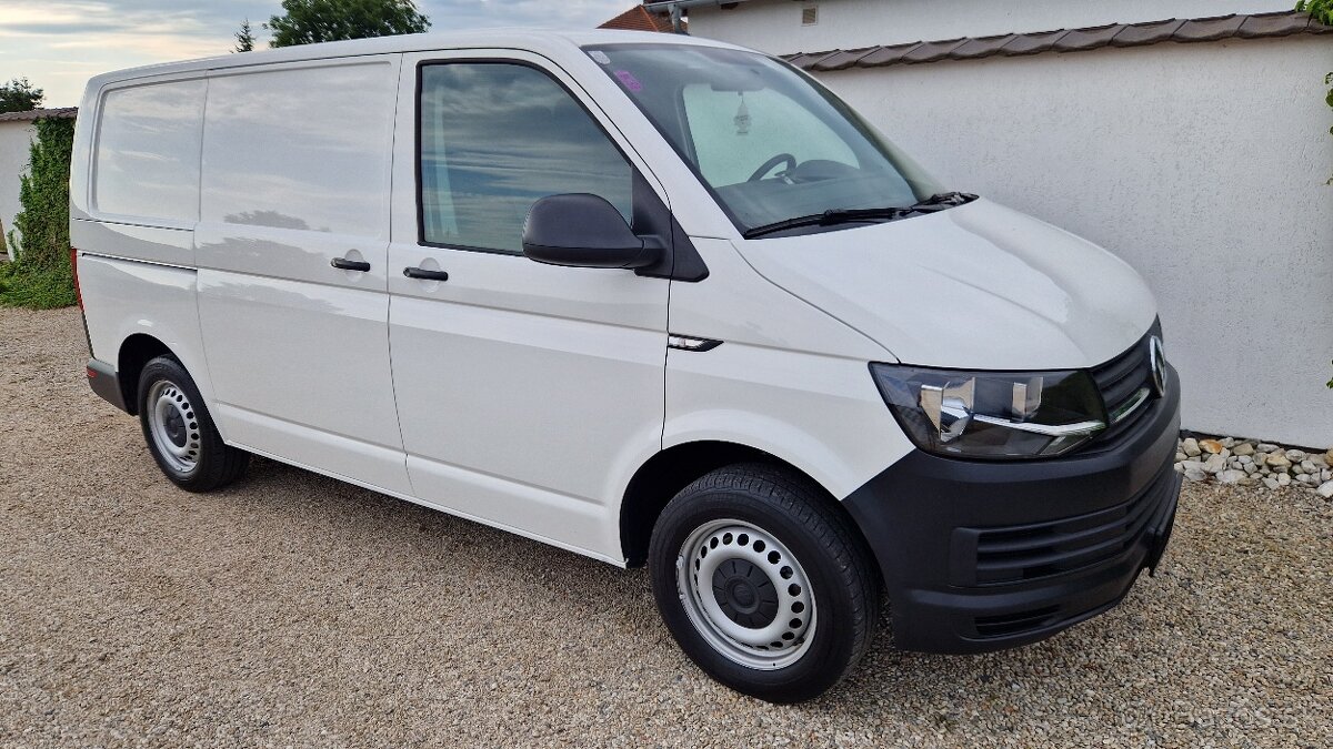 Vw Transporter T6 2.0Tdi/POJÍZDNÁ DÍLNA SORTIMO/KLIMA,TAŽNÉ