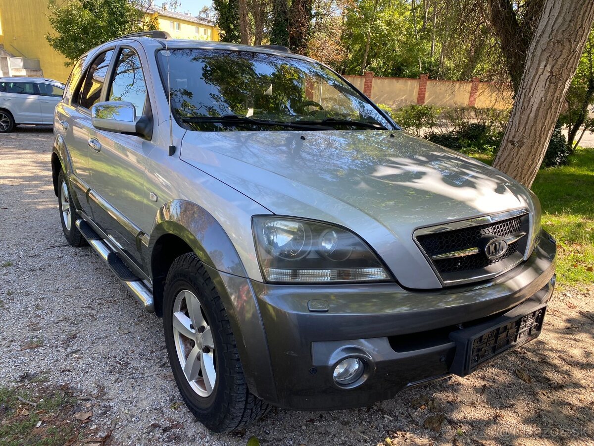 KIA SORENTO 2,5CRDI 4X4 AUTOMAT