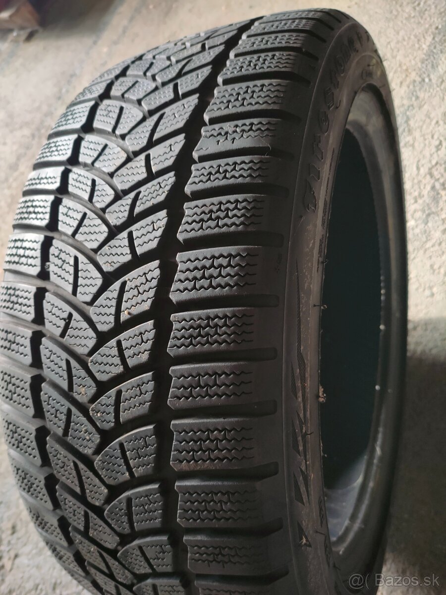 215/50 R17 Firestone Winterhawk 3