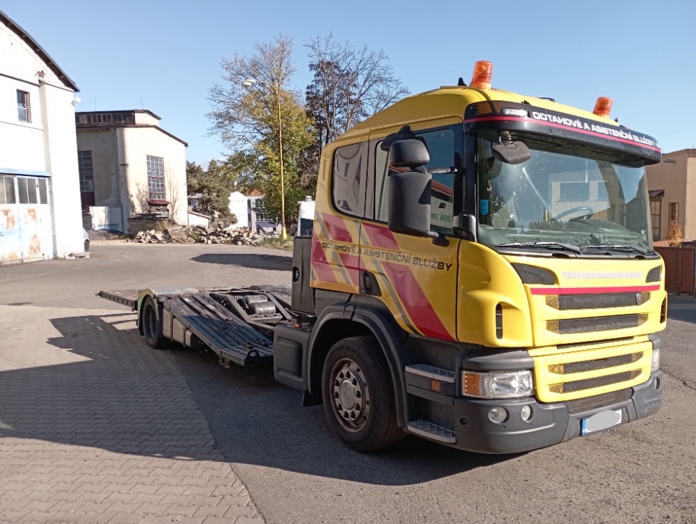 Scania odtahovka LKW