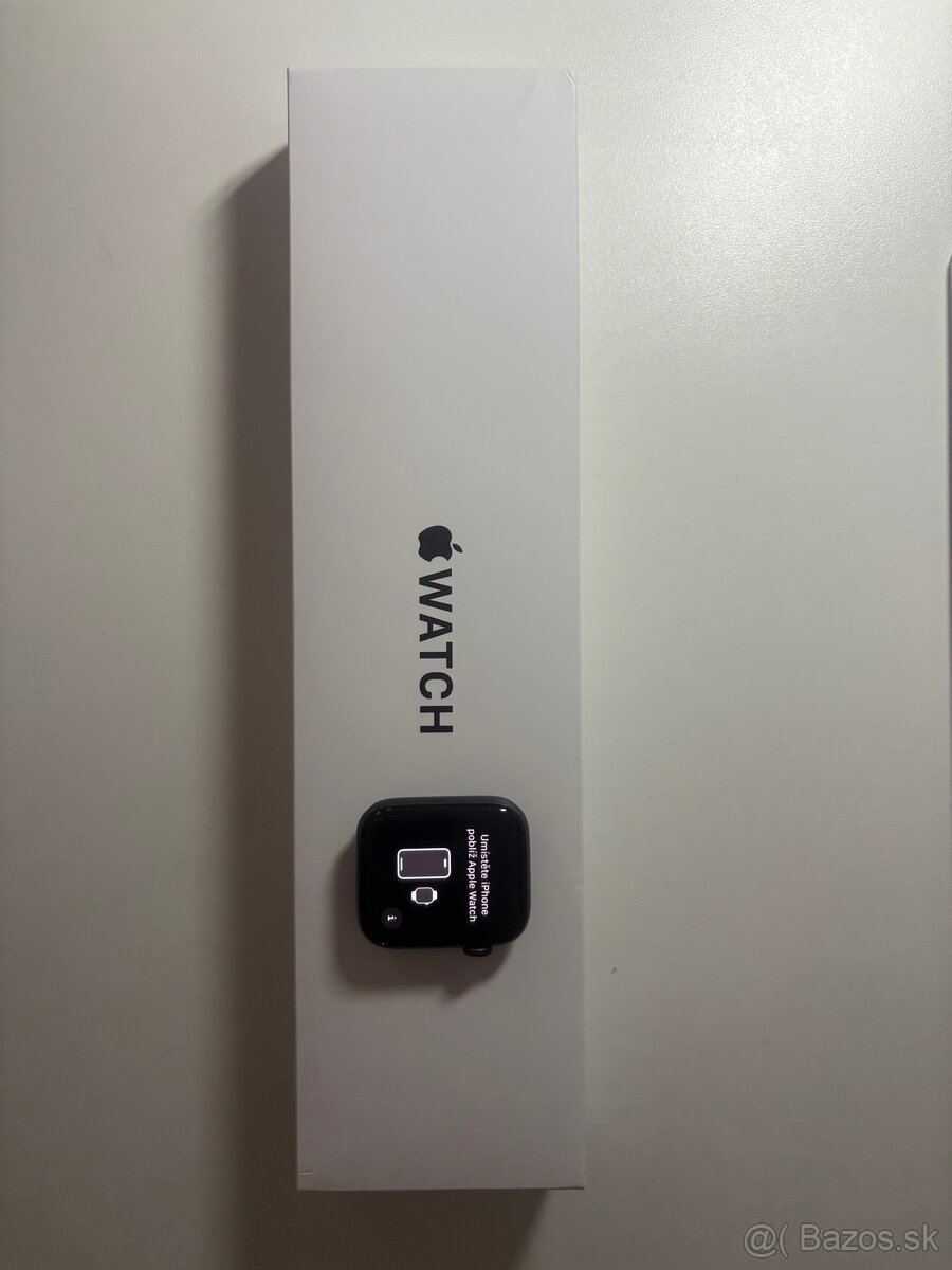 Predám Apple Watch SE 44mm