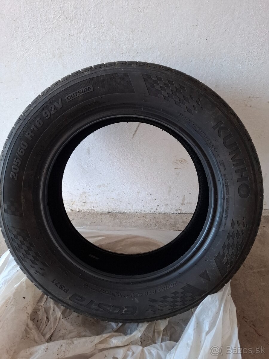 Pneumatiky 205/60 R16 92V