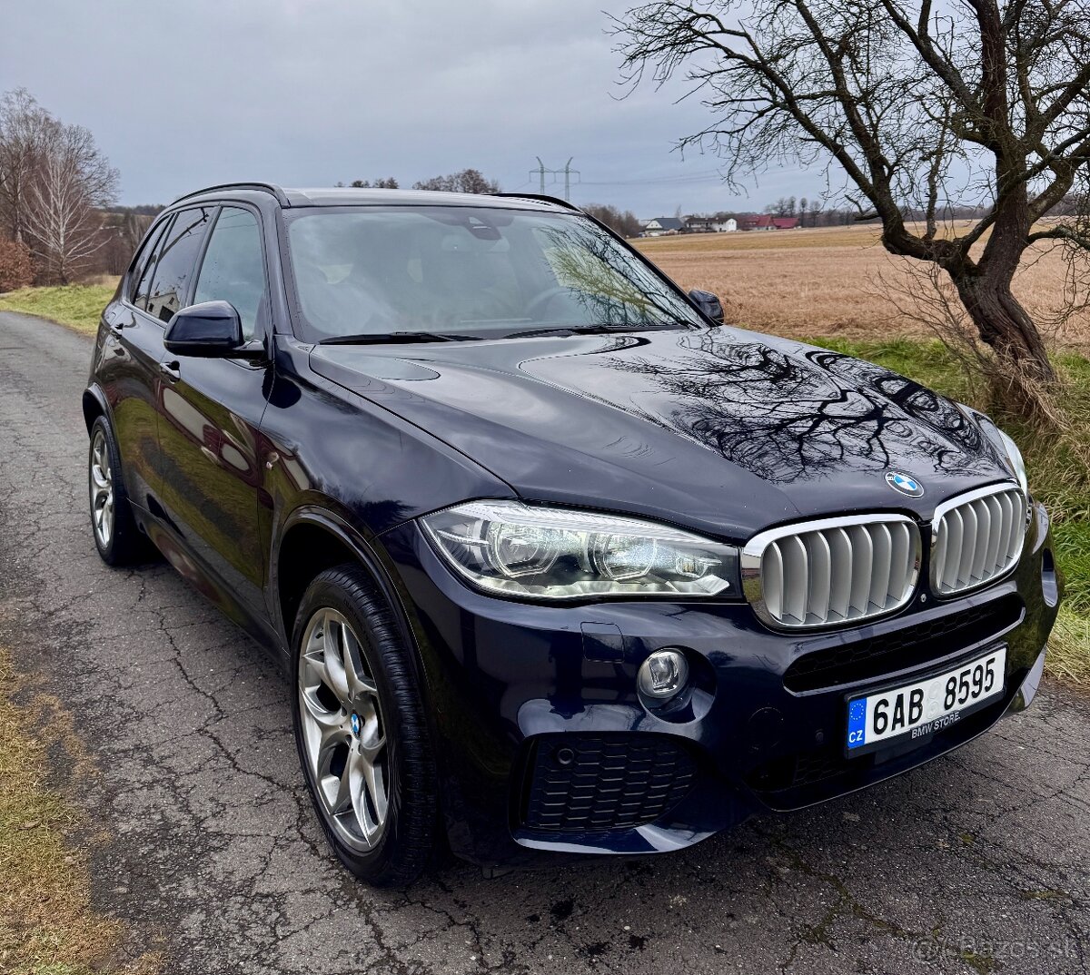 BMW X5 f15 M40d 230kw X-drive rok 2017, Max výbava  najet