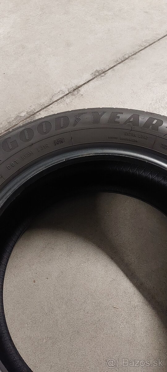 215/60 R16 Goodyear