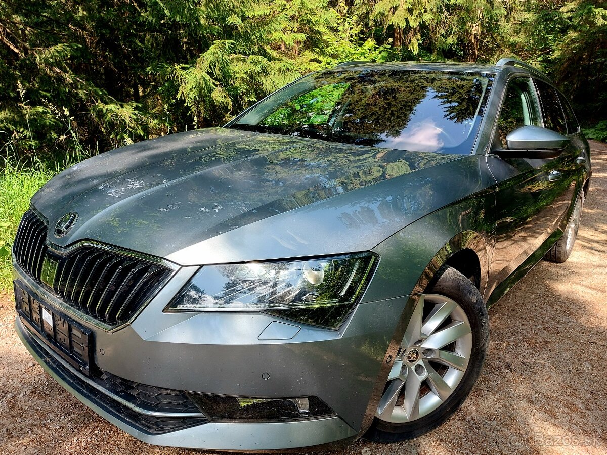 Skoda Superb combi1.6 TDI,dsg,alcantara STYLE,,kessy,bixenon