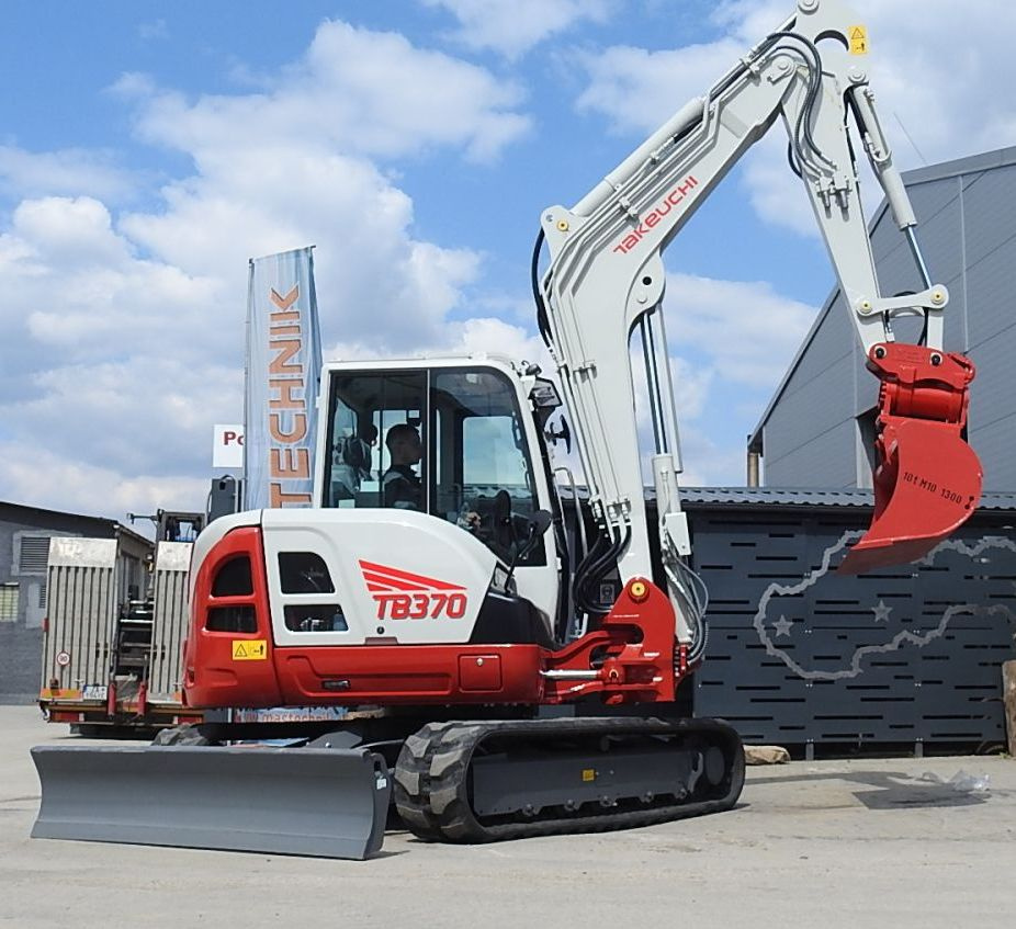 TAKEUCHI TB370 DIESEL