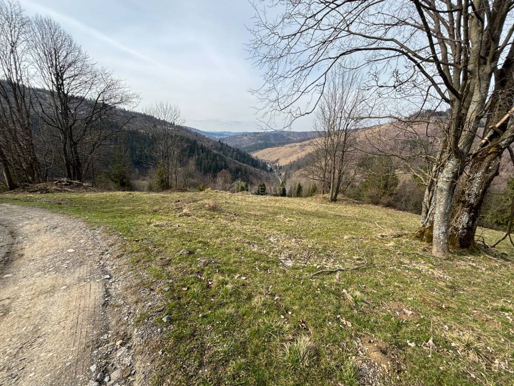 Predaj úžasného pozemku s prekrásnym výhľadom v Oščadnici (M