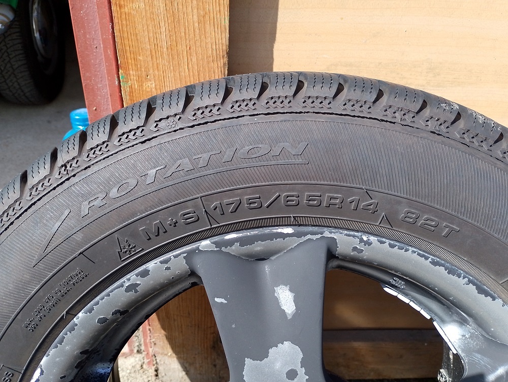 Zimné pneumatiky 175/65 R14 82T