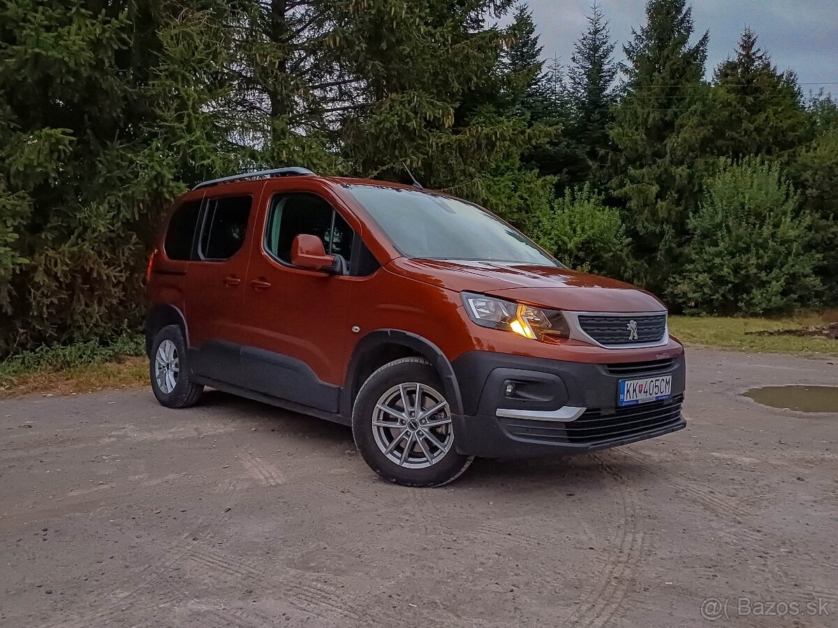 Peugeot Rifter 1.2 PureTech 81kW Allure, 1. majieľ, ťažné