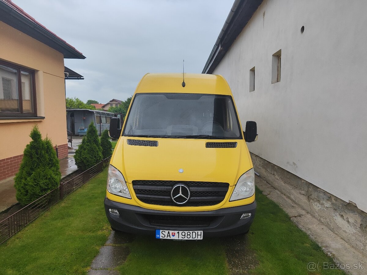 Mercedes Sprinter