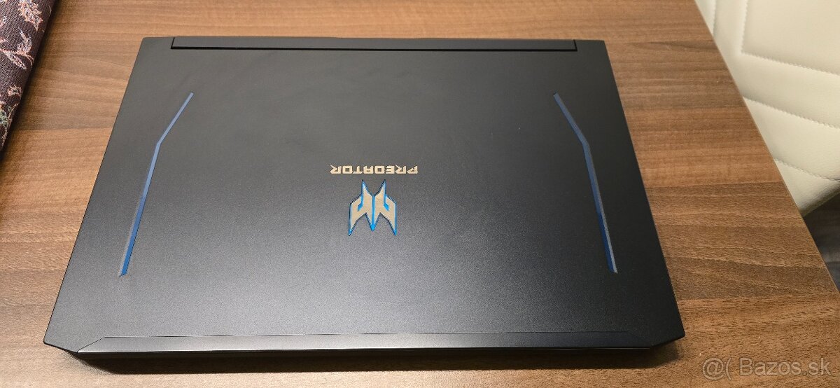 ACER Predator Helios 300