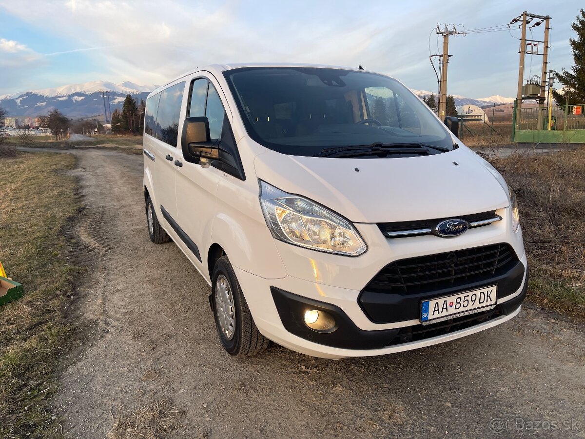 Prenájom -Preprava 9 miestnym autom Ford Transit Long