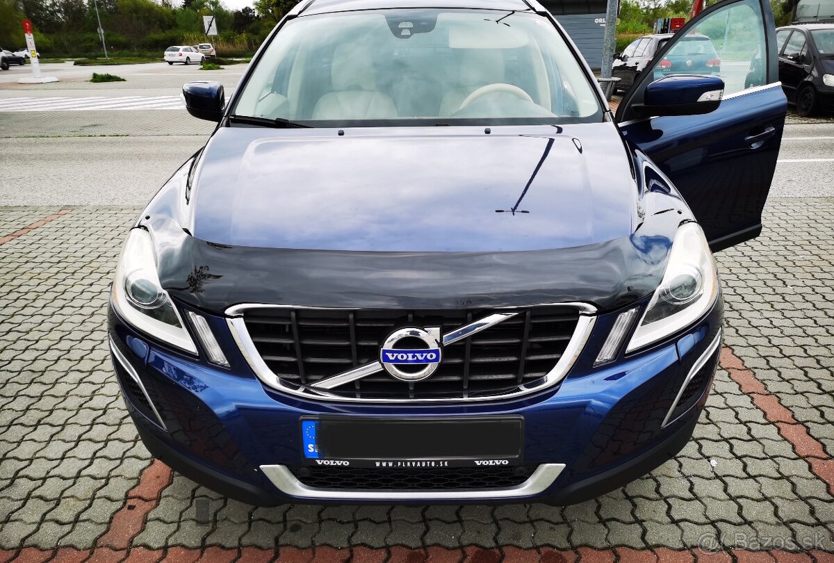 Volvo XC60 , kryt, deflektor prednej kapoty