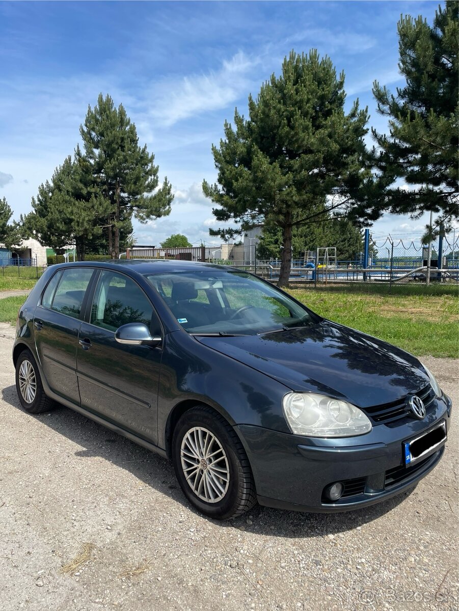 Volkswagen golf 5