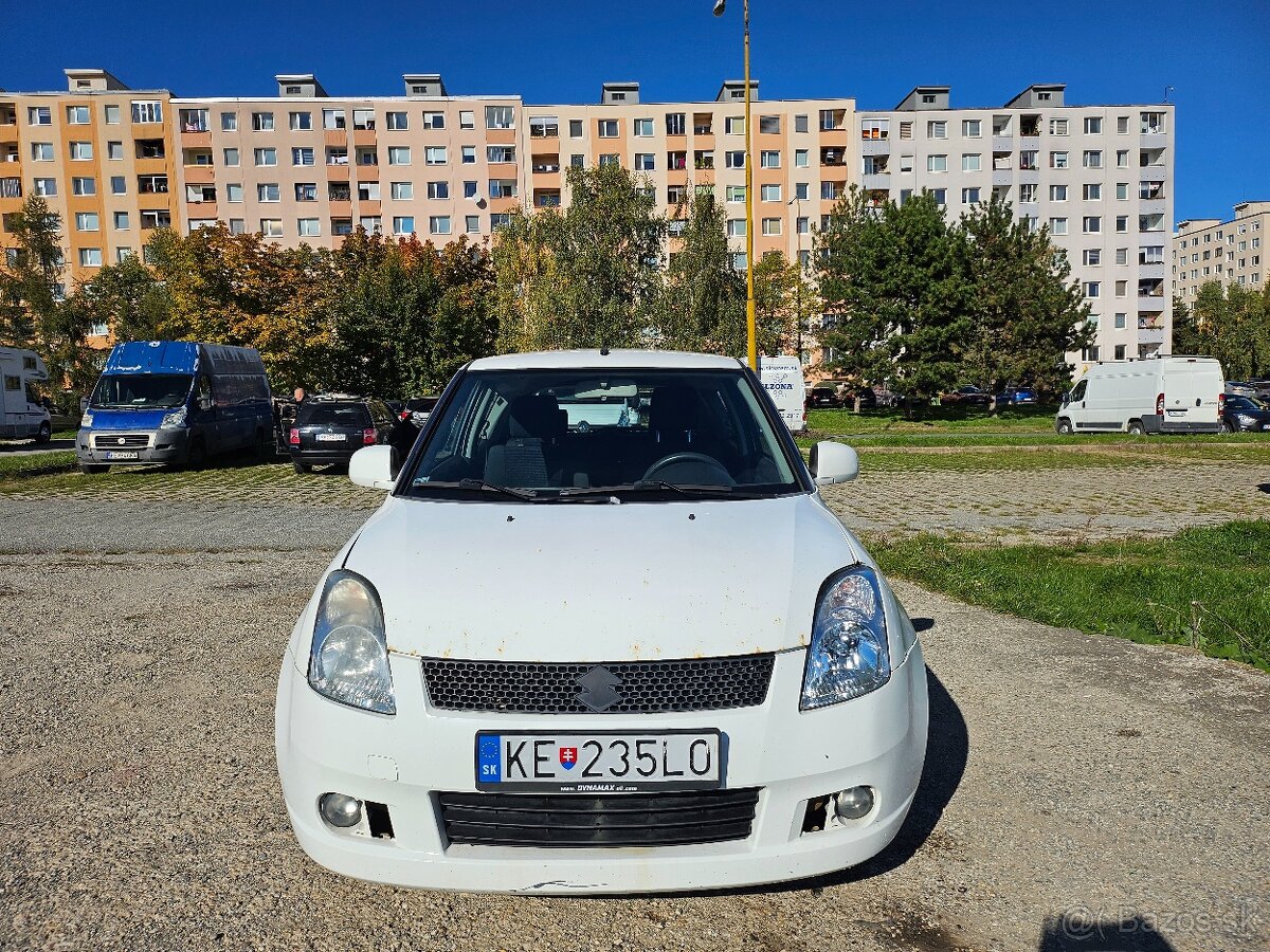 Predám Suzuki Swift 1.3 GLX 2010 Predané