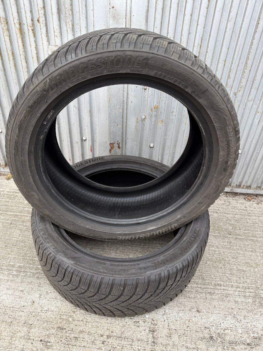 2ks Zimne pneumatiky BRIDGESTONE 235/45 R18