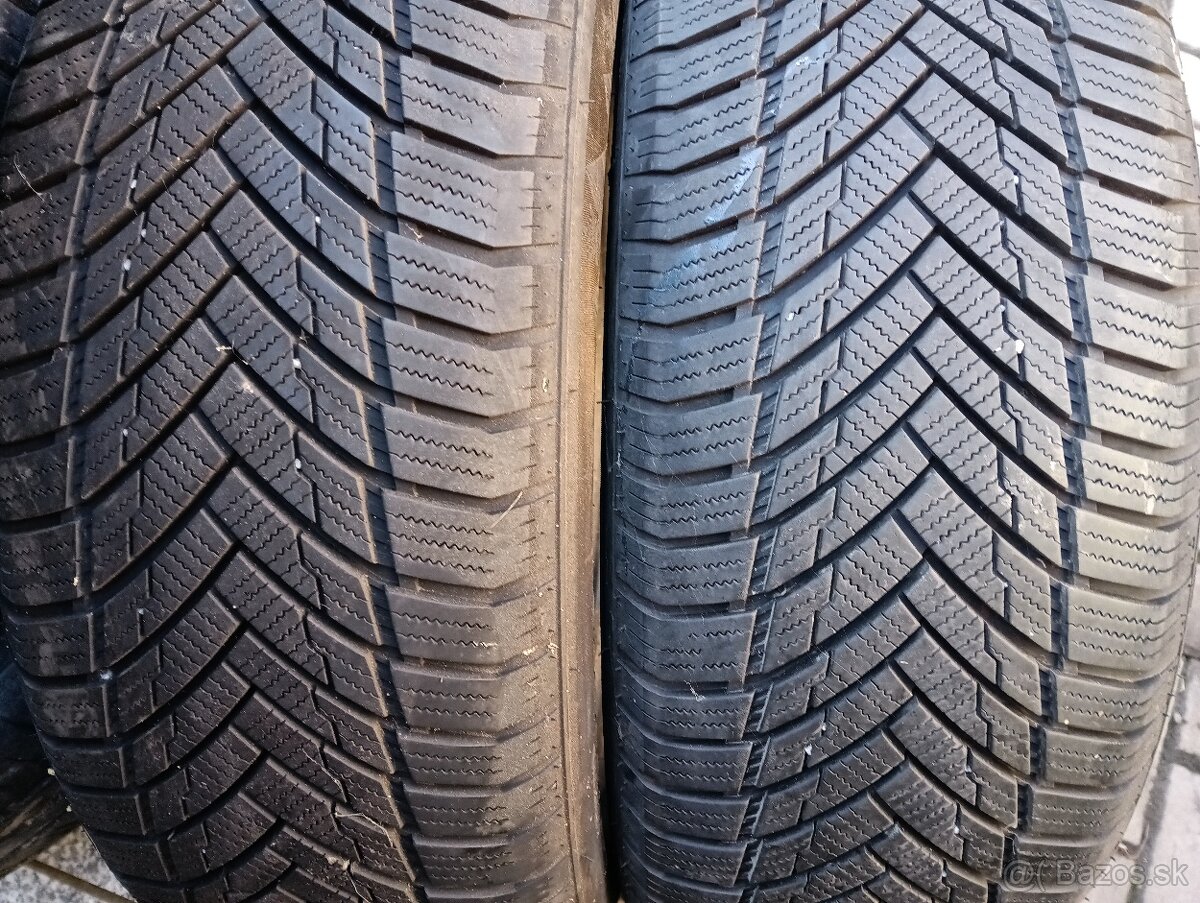 Zimné pn 205/60 R16 dva ks vzor 6 mm