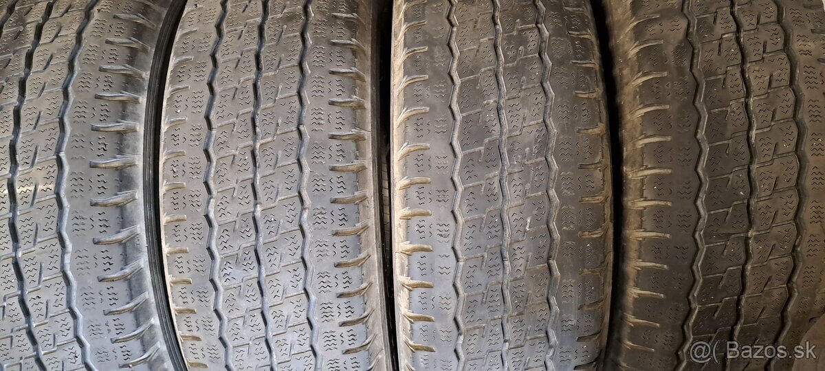 Predám 4ks jazdené zimné 205/65r16C Firestone na dodávku