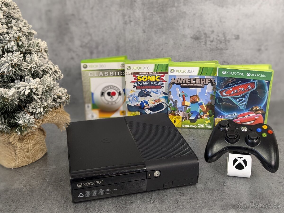 Xbox 360 E, 1 ovládač, hry Minecraft, Sonic, Autá 2 a pong