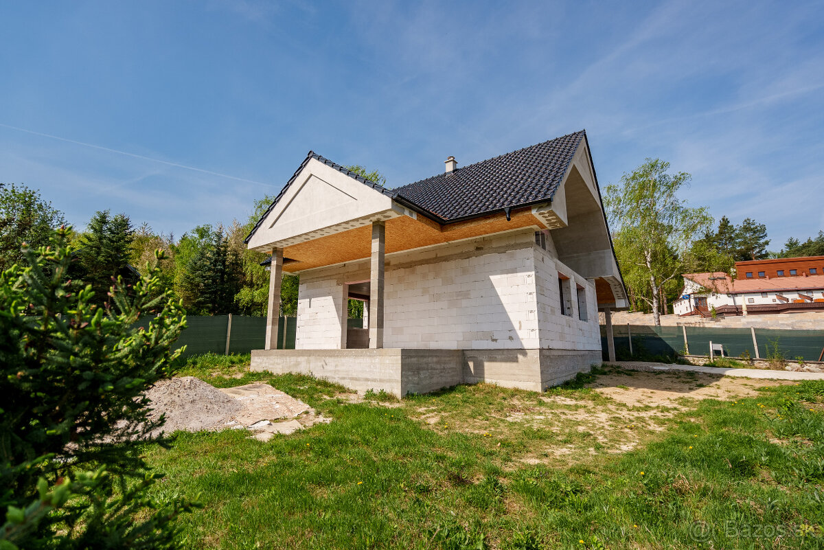 ponúkam na predaj rekreačnú chatu na Duchonke