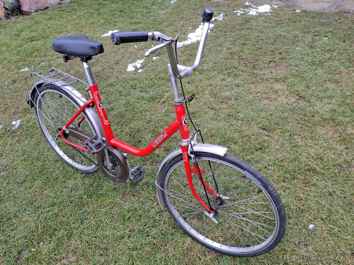 Dámsky cestný bicykel 24"