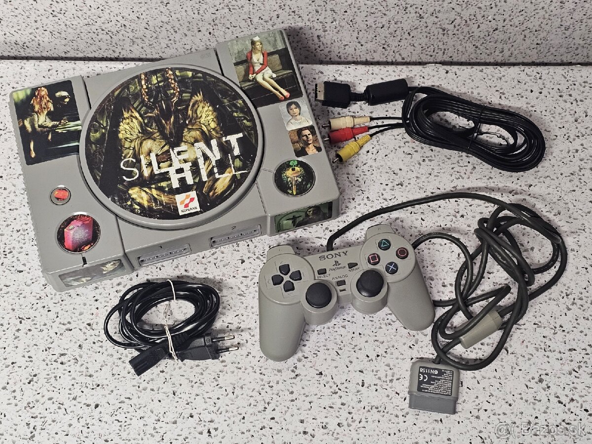 SILENT HILL / SCPH-1002 PLAYSTATION 1 + GAMEPAD + KABLE PS1