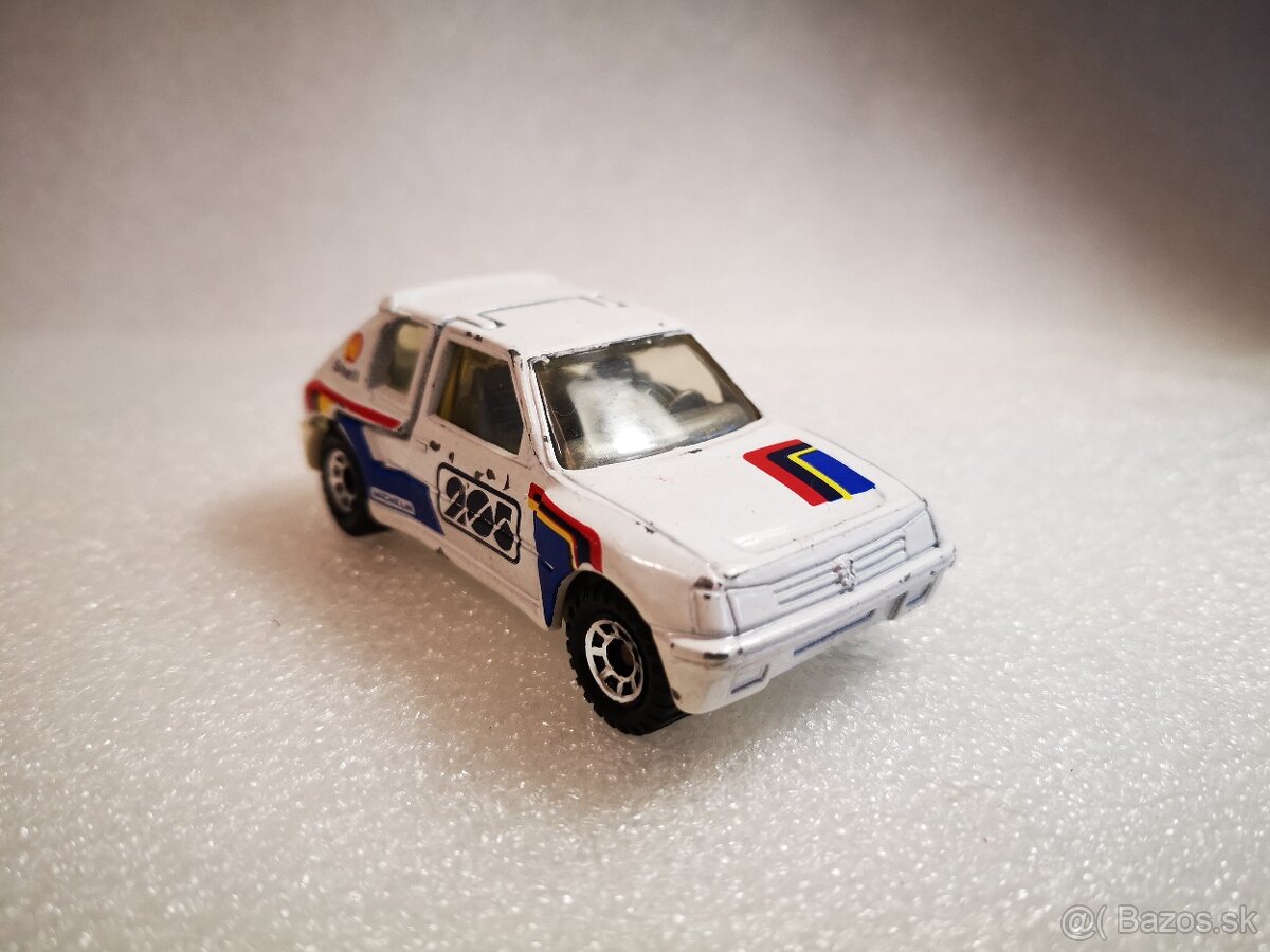 Predám kovový zberateľský model auta Peugeot 205 GTI 1:43 ,