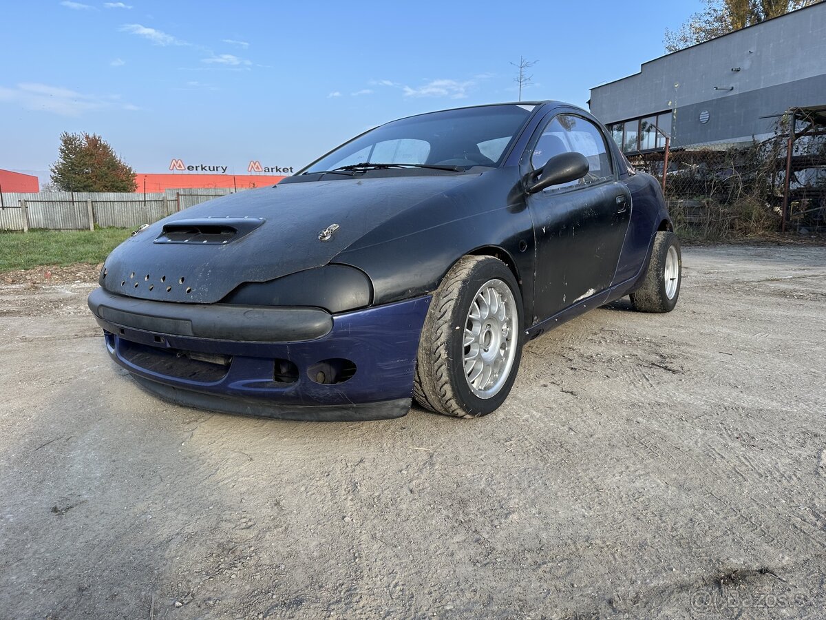 Predám/Vymením 2ks Opel Tigra 2,0 16V C20XE