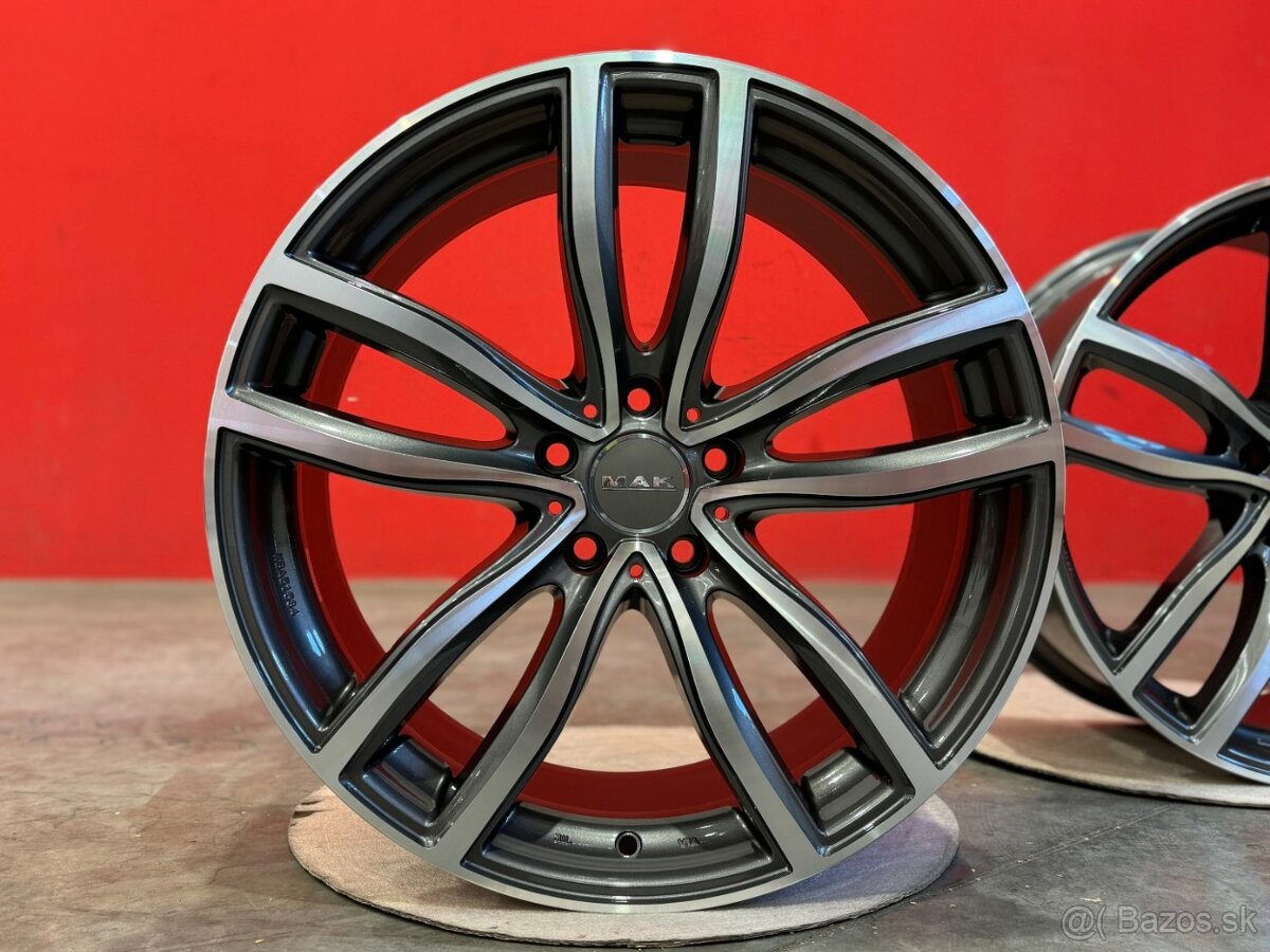 R18 5x120 (72.6) MAK FAHR GUN MET-MIRROR FACE 8J ET30 BMW