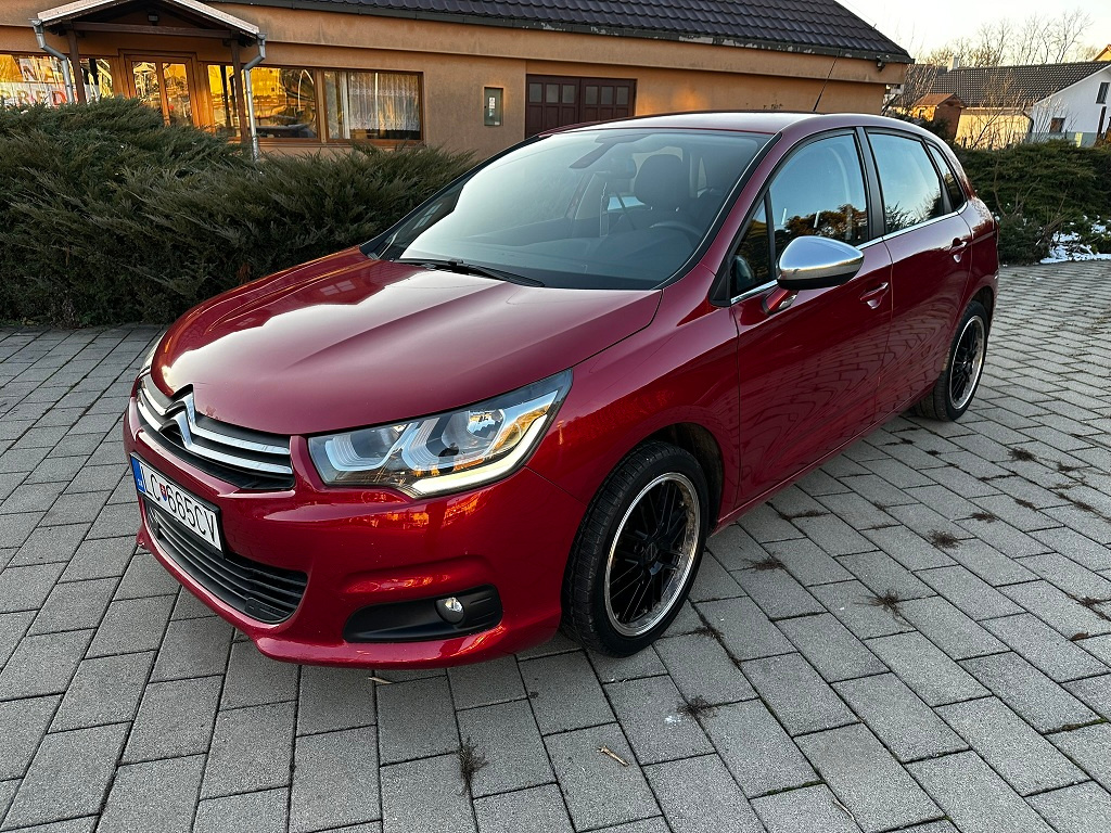 Citroen C4 2015 1,6 HDi 84kW 1. majiteľ SR 124.780km