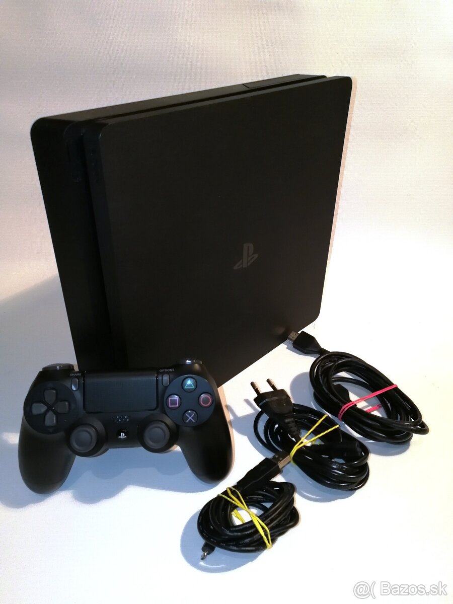 Playstation 4 Slim 1000Gb plus záruka 12 mesiacov