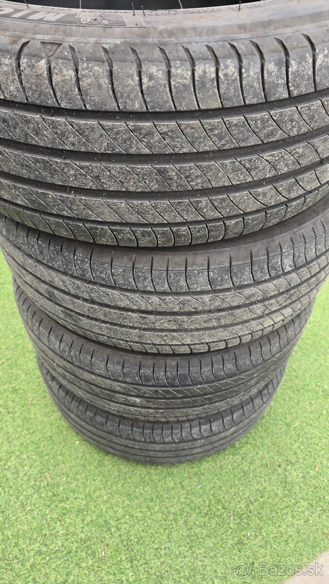 Michelin Primacy 4 225/45/R17 - letné