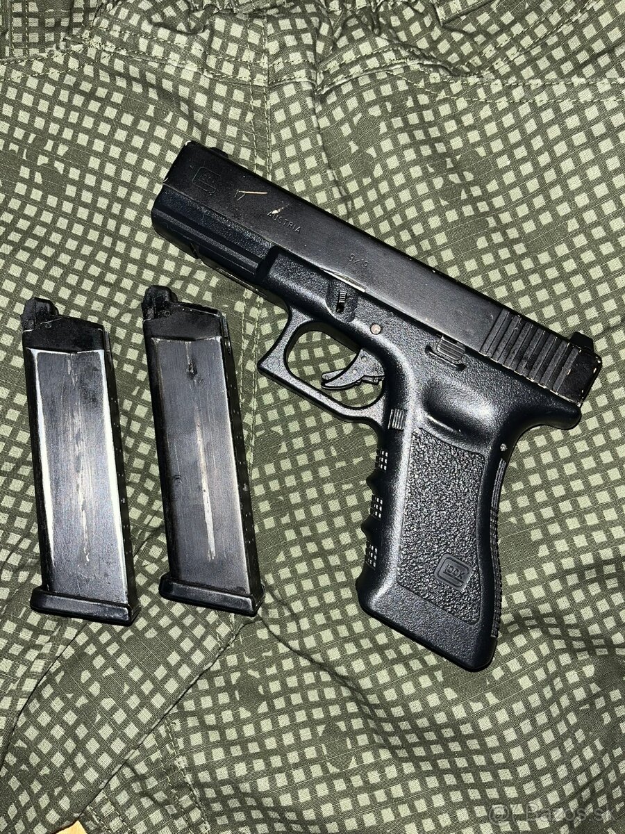 Tokyo Marui G17, Meaple leaf