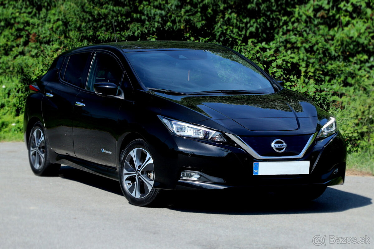 NISSAN Leaf 40kWh Visia FULL Vybava, LED Svetla, BOSE Sound