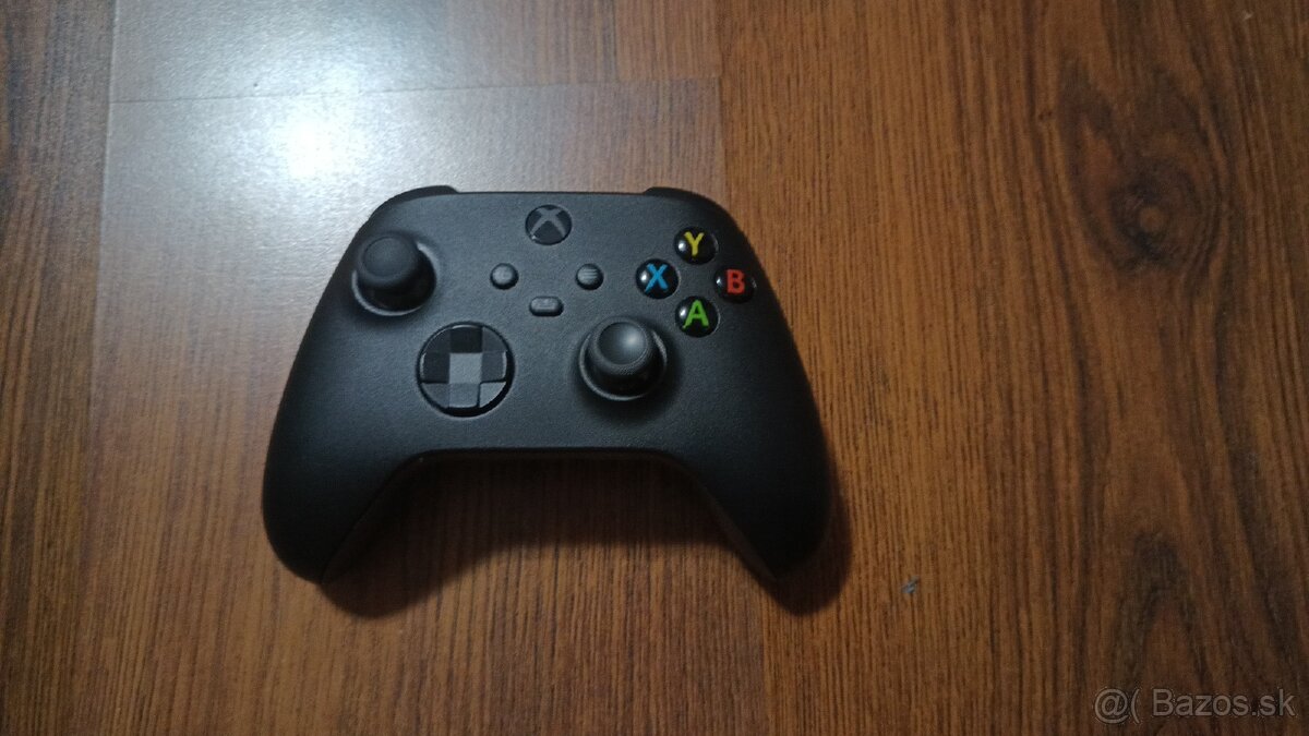 Bezdrôtový Xbox ovládač series s/x