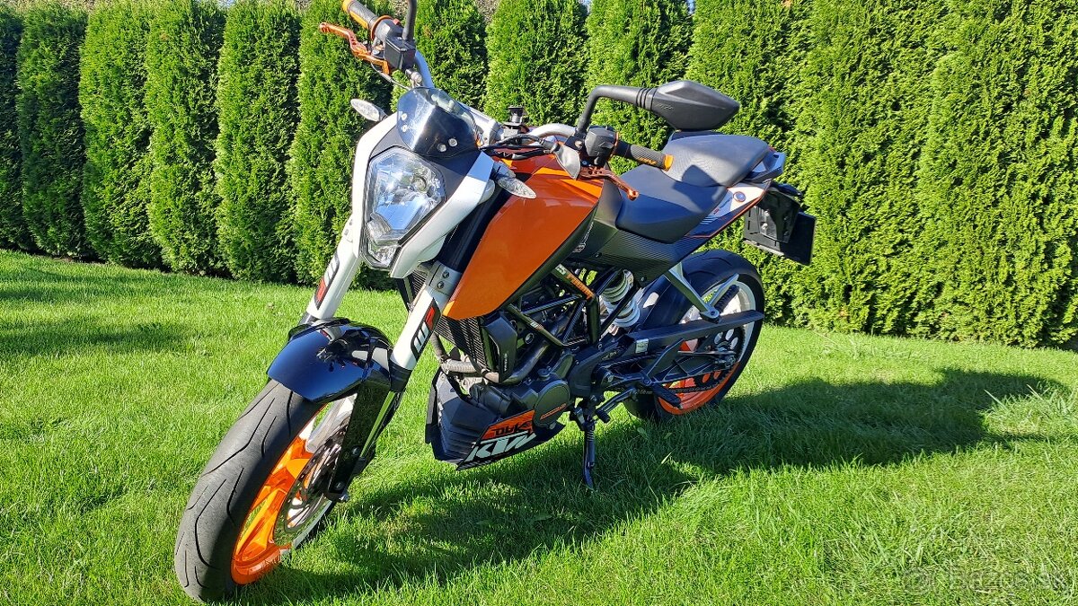 KTM duke 125